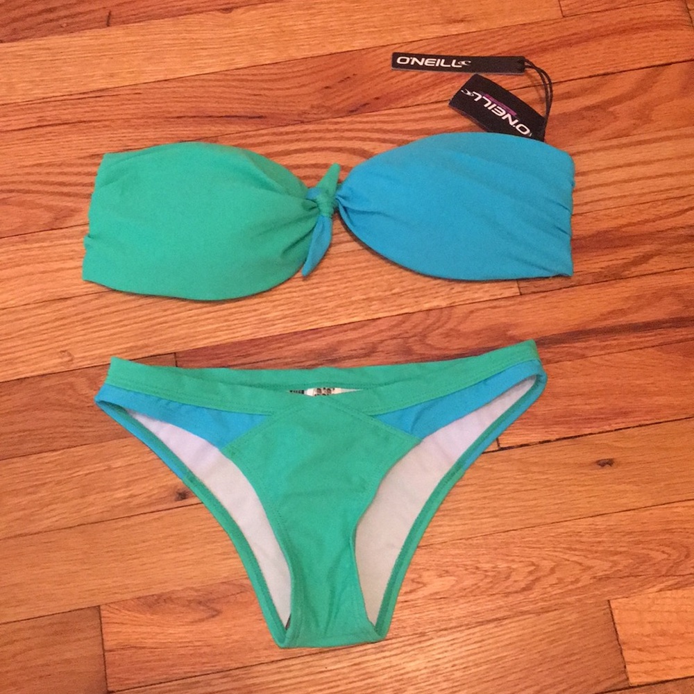 Brand new O’Neil swimsuit pair